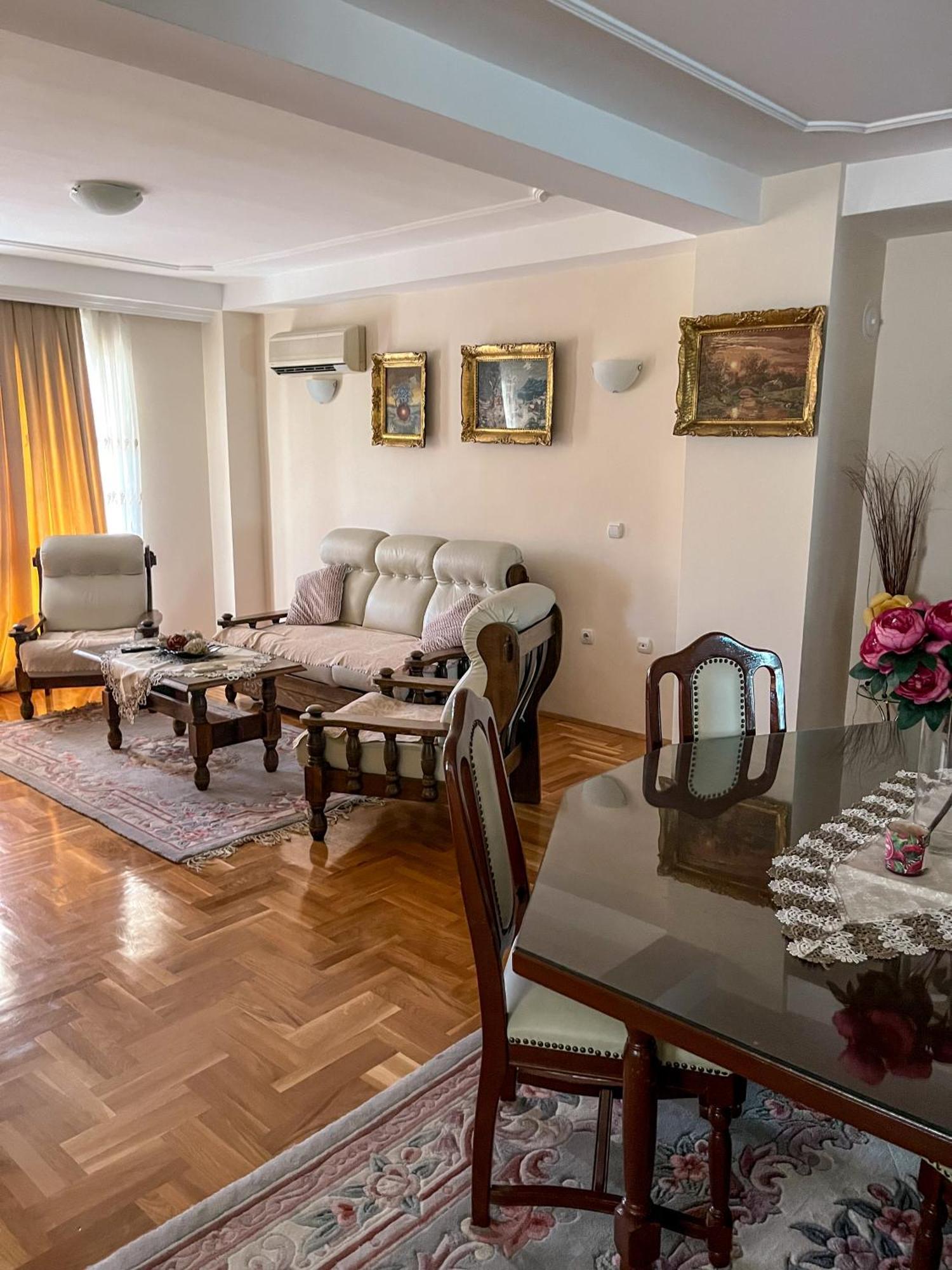 Villa Kraljevski คูมาโนโว ภายนอก รูปภาพ
